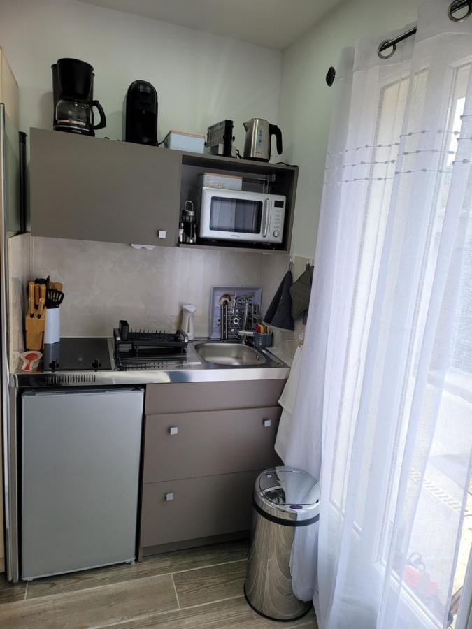 Studio 1 A La Trinite Proche De Nice, Monaco Et L'Italie Bagian luar foto