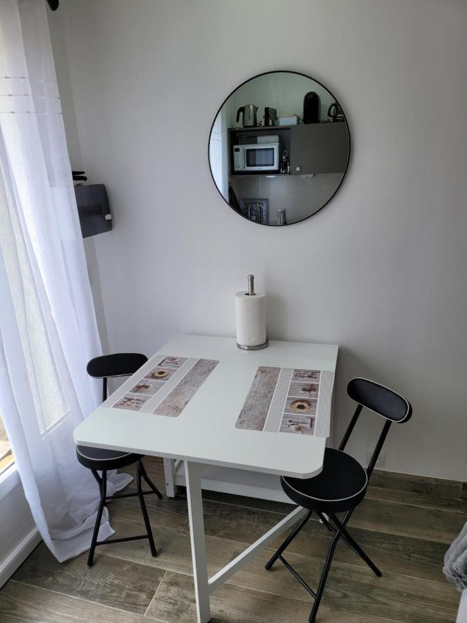 Studio 1 A La Trinite Proche De Nice, Monaco Et L'Italie Bagian luar foto